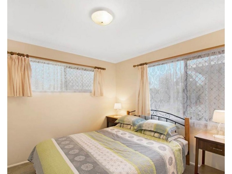 9 Hazzard Street, Centenary Heights QLD 4350
