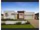 6 Moncrieff Close, Middle Ridge QLD 4350