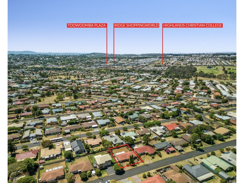 13 Gloucester Crescent, Darling Heights QLD 4350