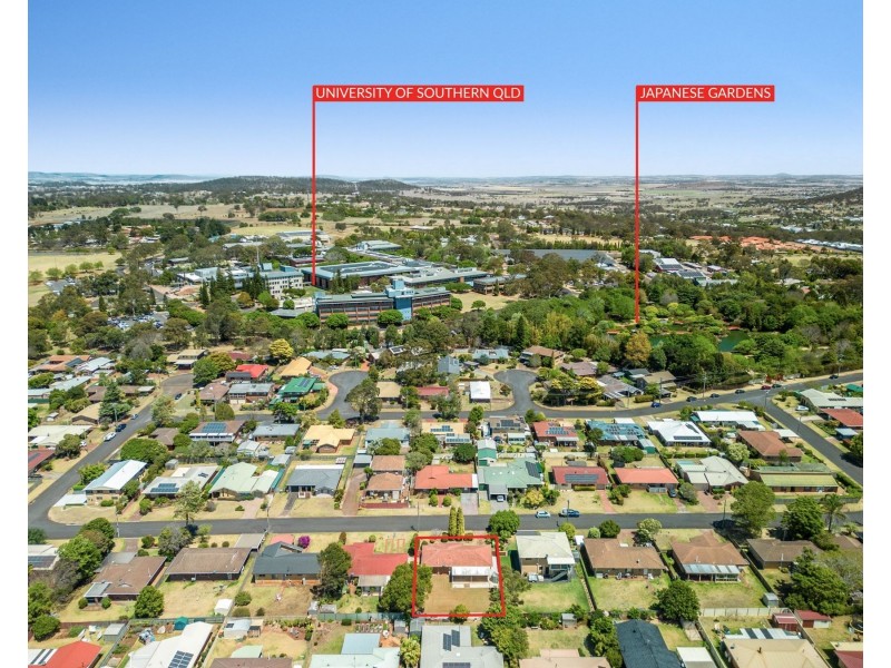 13 Gloucester Crescent, Darling Heights QLD 4350