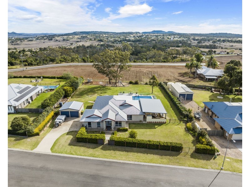 29 Federation Drive, Highfields QLD 4352