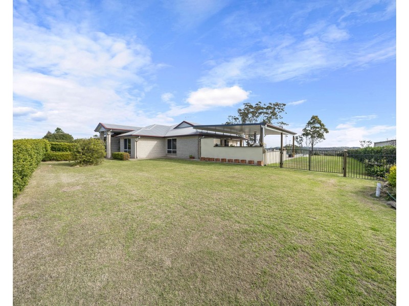 29 Federation Drive, Highfields QLD 4352