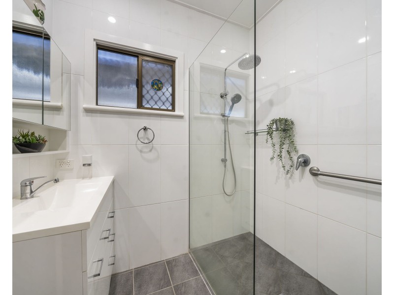 19 Dodd Street, Newtown QLD 4350