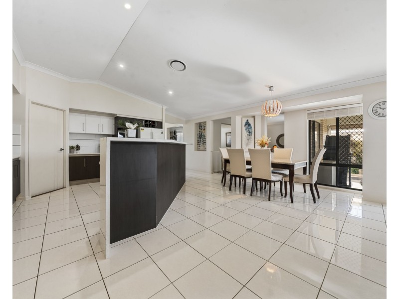 8 O’Grady Street, Kearneys Spring QLD 4350
