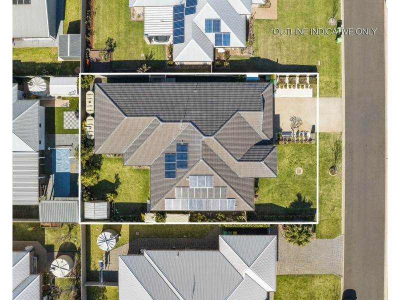 8 O’Grady Street, Kearneys Spring QLD 4350