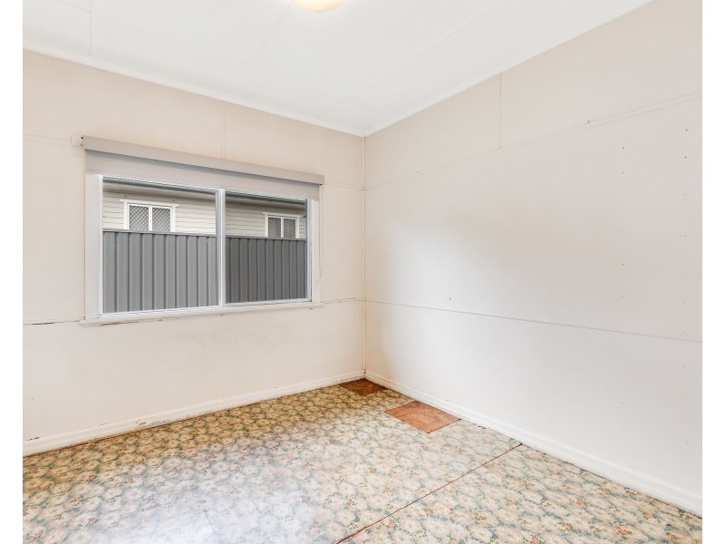 23 Dodd Street, Newtown QLD 4350