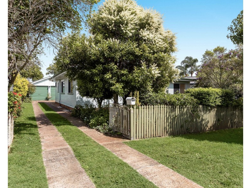 23 Dodd Street, Newtown QLD 4350