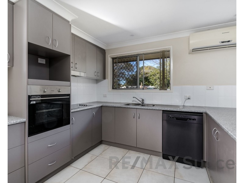 34 Lotus Crescent, Centenary Heights QLD 4350