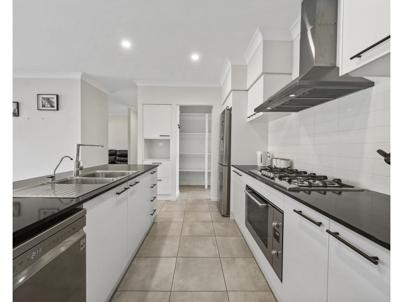 13B Franks Road, Regency Downs QLD 4341