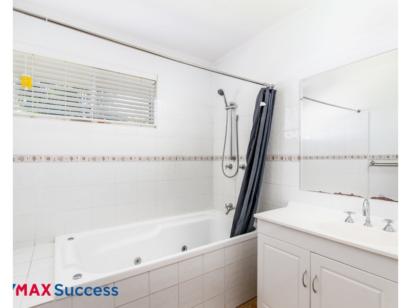 19 Jean Street, Harristown QLD 4350