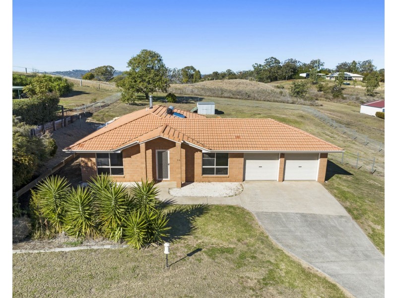 24 Junction Drive, Gowrie Junction QLD 4352