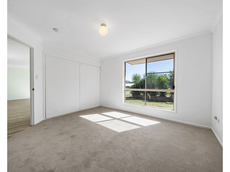 24 Junction Drive, Gowrie Junction QLD 4352