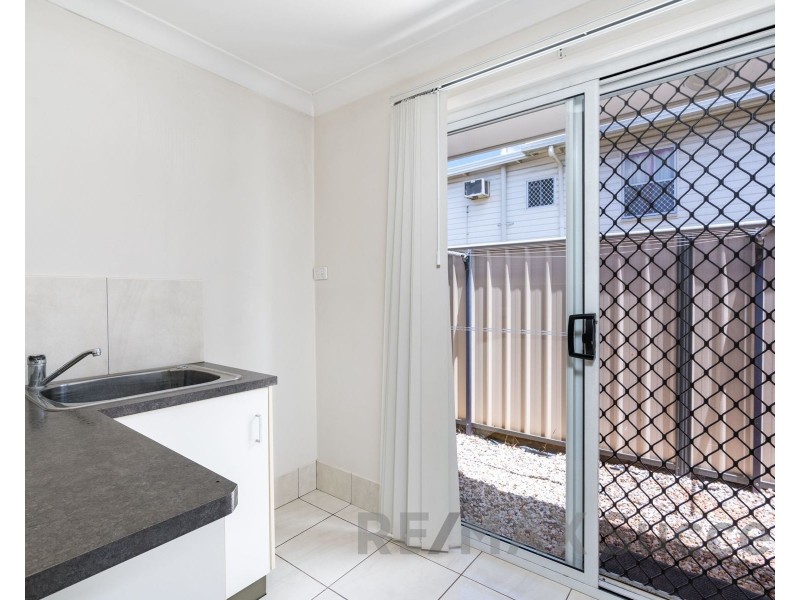 1/22 Gostwyck Street, Newtown QLD 4350