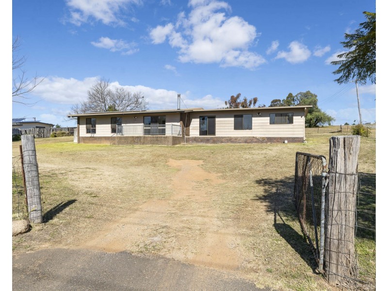 40 Cullen Street, Warwick QLD 4370