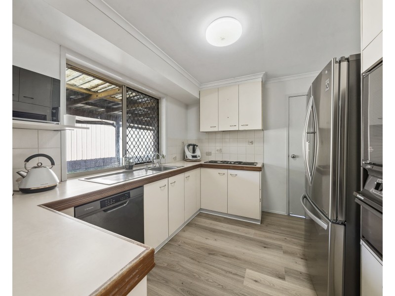 594 Greenwattle Street, Newtown QLD 4350