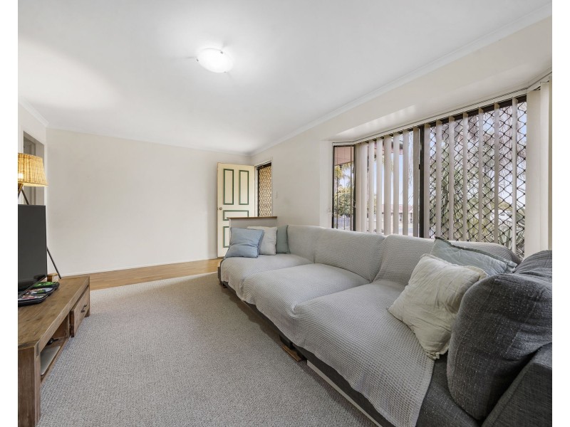 12 Lachlan Court, Westbrook QLD 4350