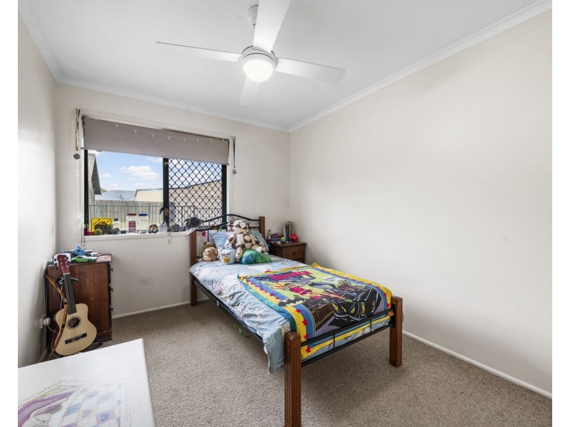 12 Lachlan Court, Westbrook QLD 4350