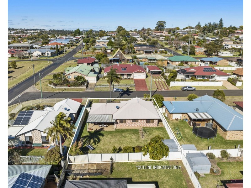 3 Bunya Street, Kearneys Spring QLD 4350