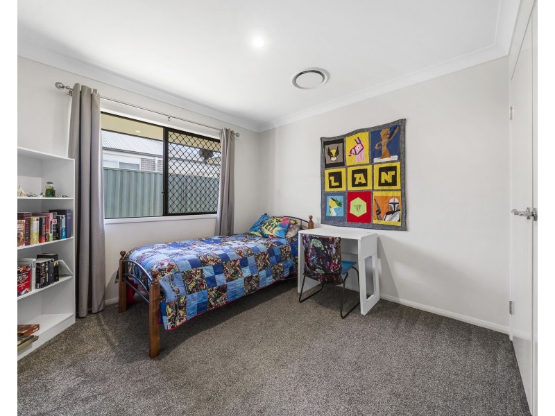 4 Eden Street, Cotswold Hills QLD 4350