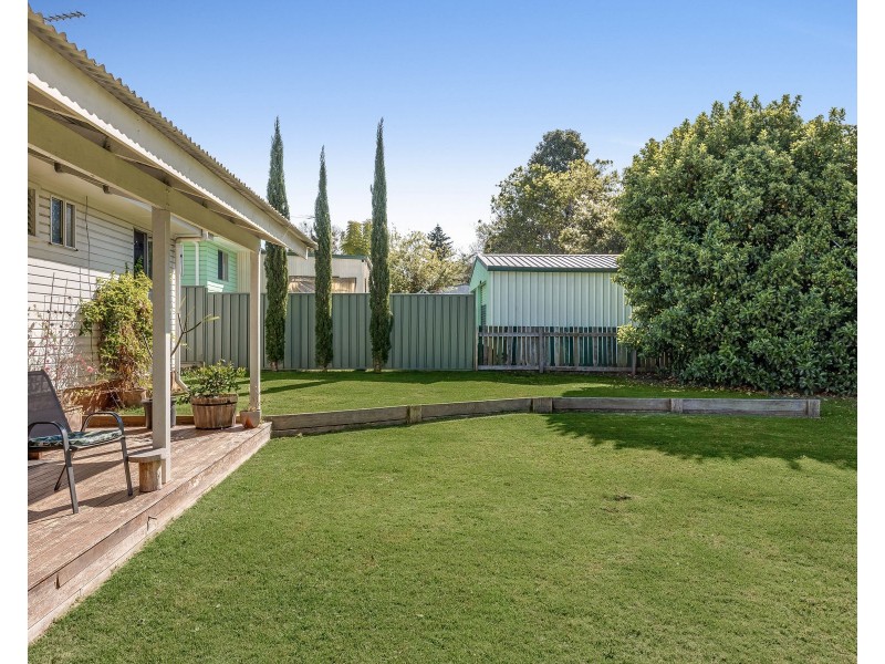 11 Dalgleish Street, South Toowoomba QLD 4350