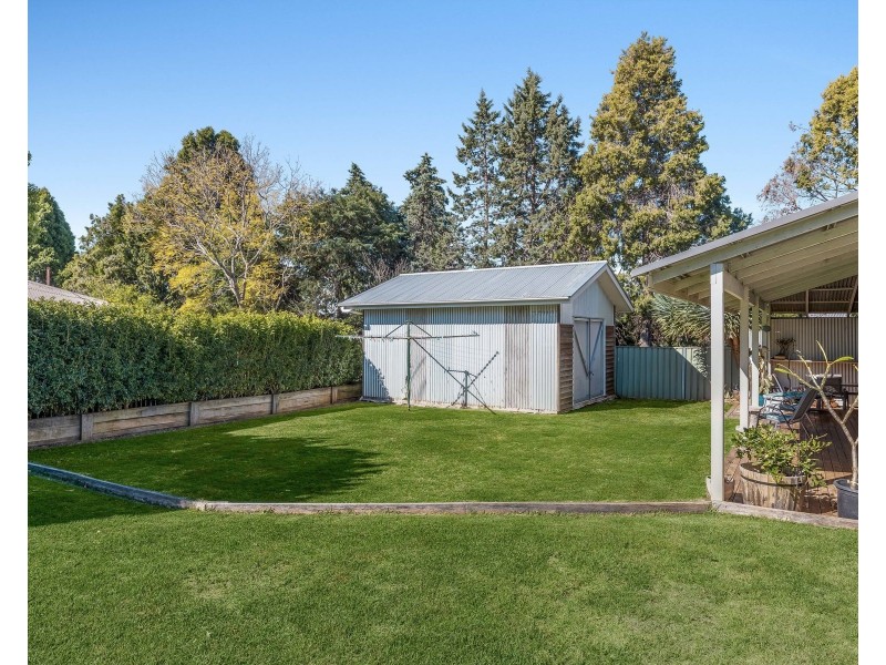 11 Dalgleish Street, South Toowoomba QLD 4350