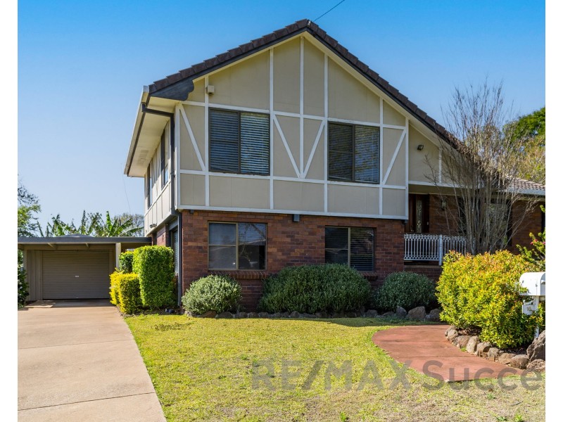 16 Sherry Street, Wilsonton Heights QLD 4350