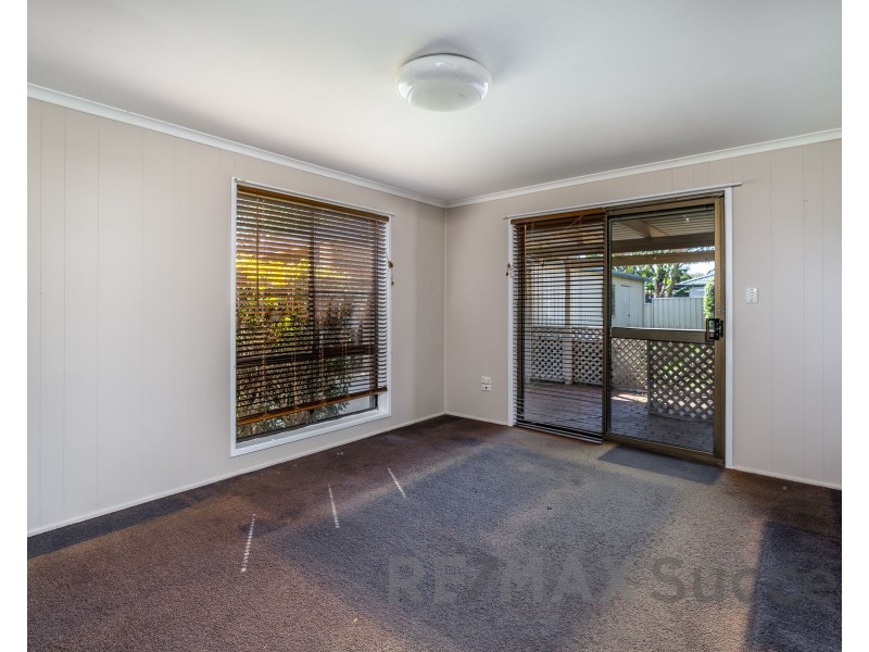 16 Sherry Street, Wilsonton Heights QLD 4350