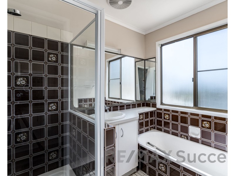 16 Sherry Street, Wilsonton Heights QLD 4350