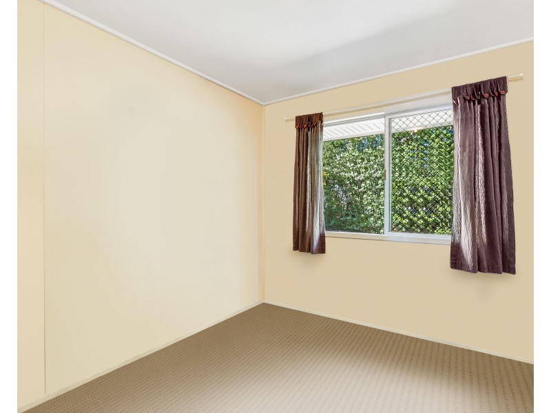 7 Kenora Court, Rockville QLD 4350