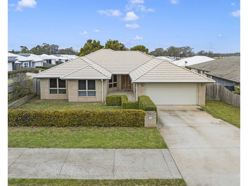 176 Nelson Street, Kearneys Spring QLD 4350