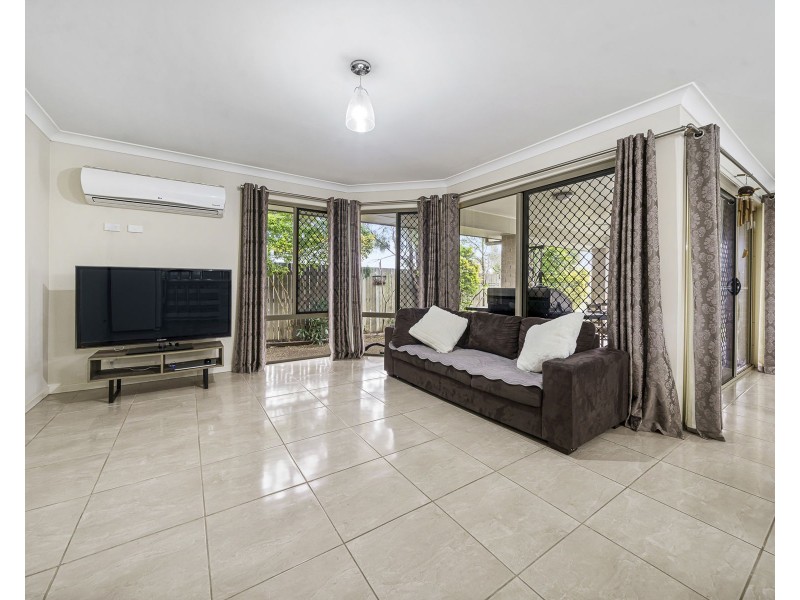 176 Nelson Street, Kearneys Spring QLD 4350