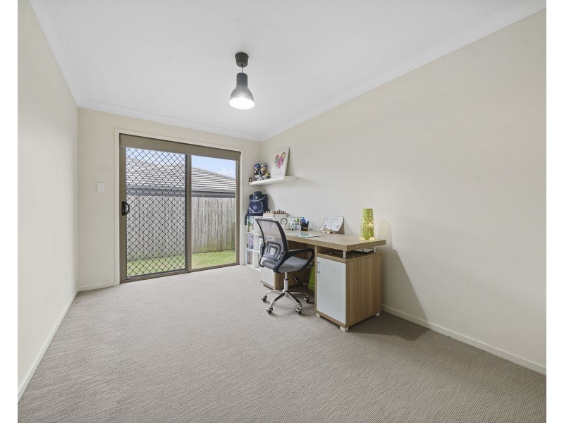 176 Nelson Street, Kearneys Spring QLD 4350