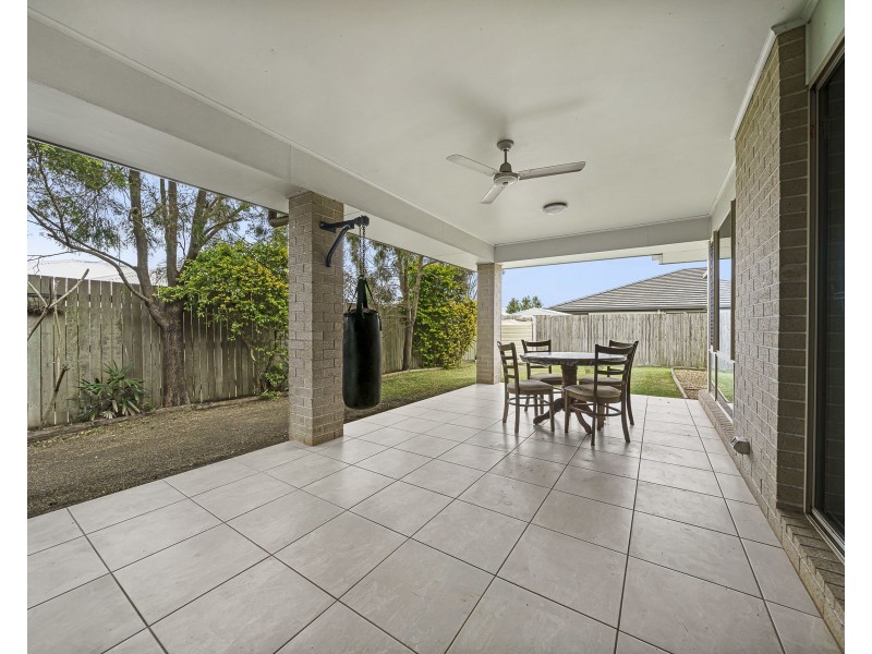 176 Nelson Street, Kearneys Spring QLD 4350