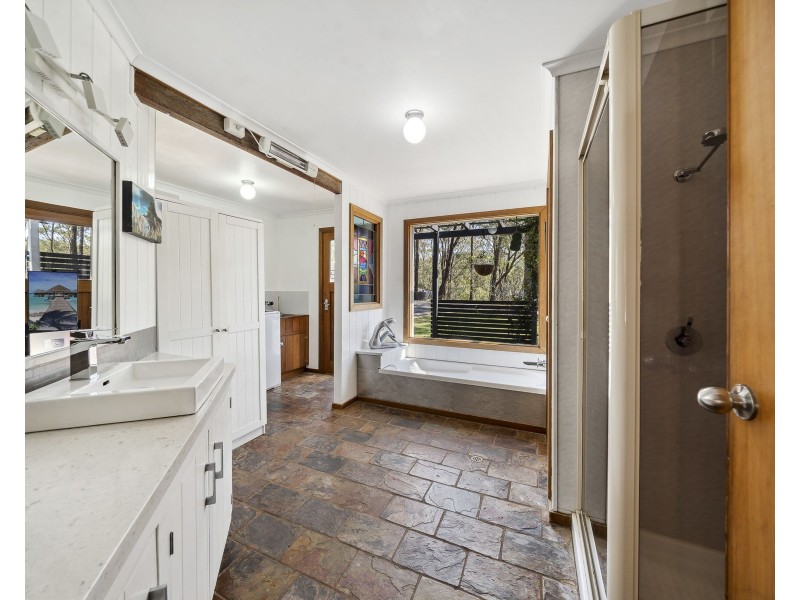 980 Blanchview Road, Silver Ridge QLD 4352