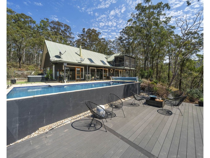 980 Blanchview Road, Silver Ridge QLD 4352