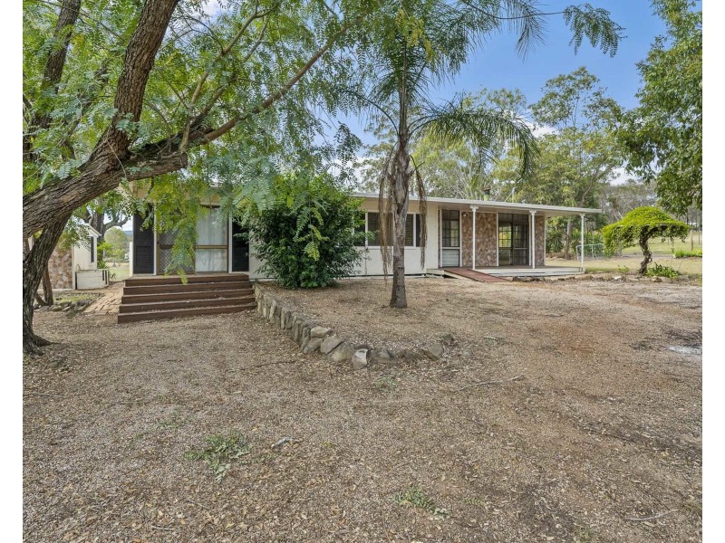 40 Goodsirs Road, Murphys Creek QLD 4352