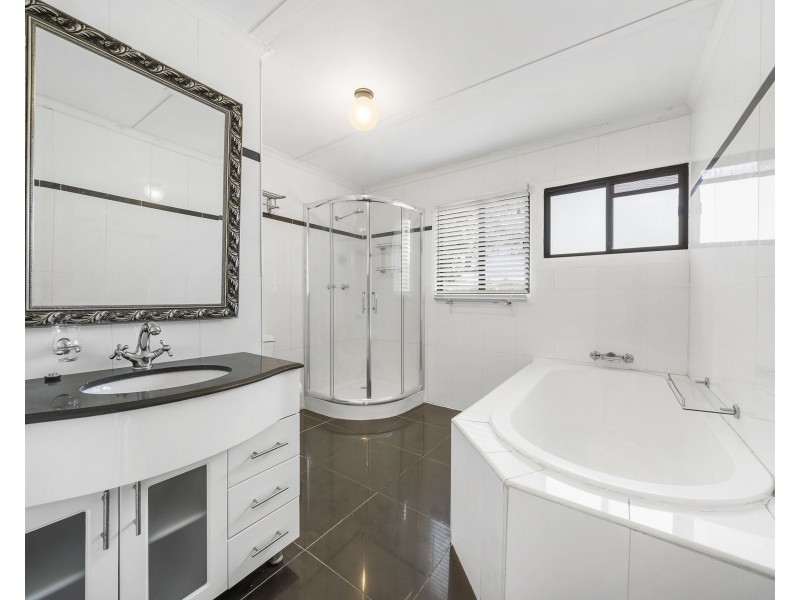 40 Goodsirs Road, Murphys Creek QLD 4352