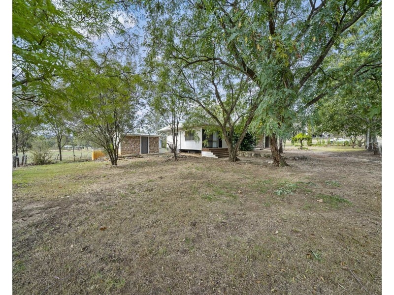 40 Goodsirs Road, Murphys Creek QLD 4352