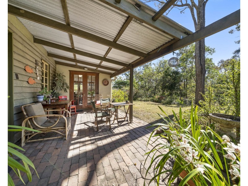 98 Mervyn Road, Geham QLD 4352