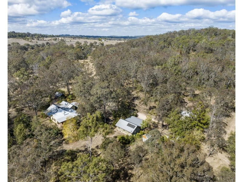 98 Mervyn Road, Geham QLD 4352