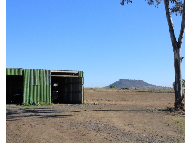 156 Heinemann Road, Wellcamp QLD 4350