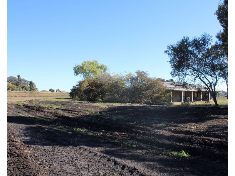 156 Heinemann Road, Wellcamp QLD 4350