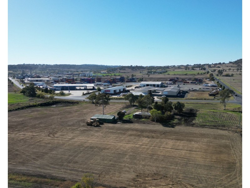 156 Heinemann Road, Wellcamp QLD 4350