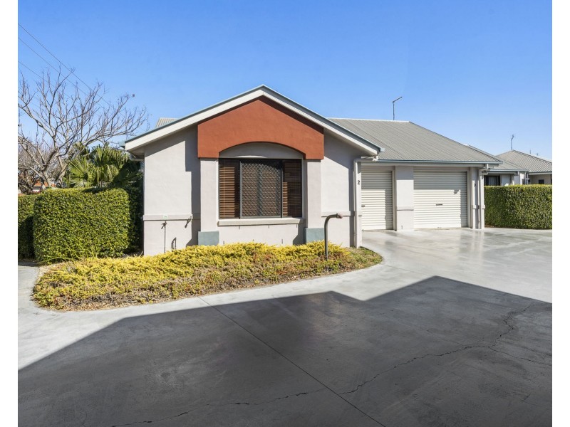 2/53 Drayton Road, Harristown QLD 4350