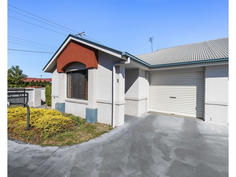 2/53 Drayton Road, Harristown QLD 4350