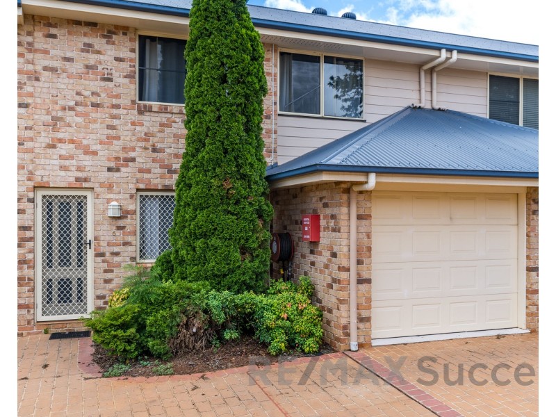 6/27 Gladstone Street, Newtown QLD 4350