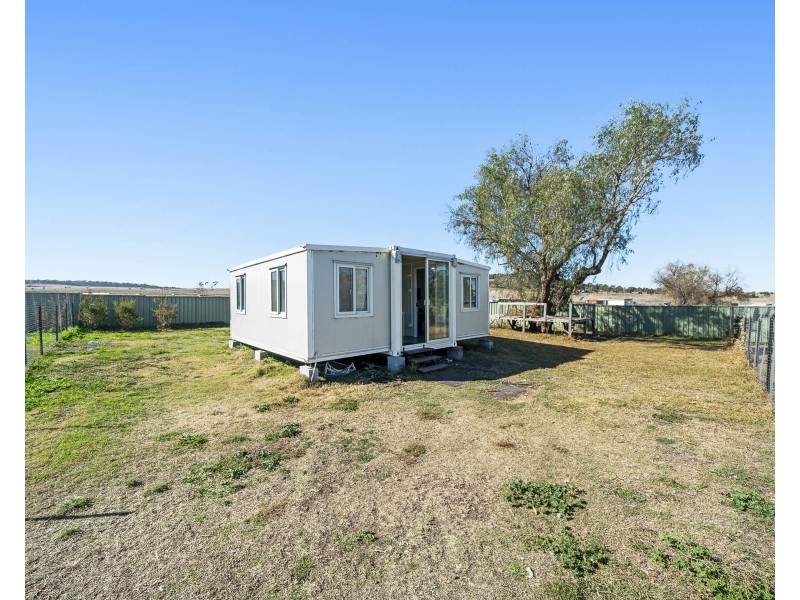 27 Lipp Road, Greenmount East QLD 4359
