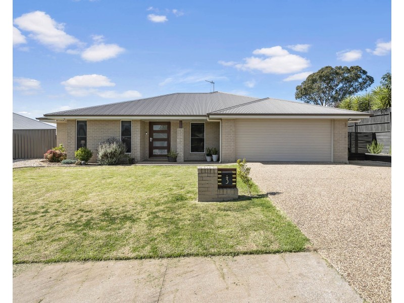 3 Lila Drive, Cotswold Hills QLD 4350