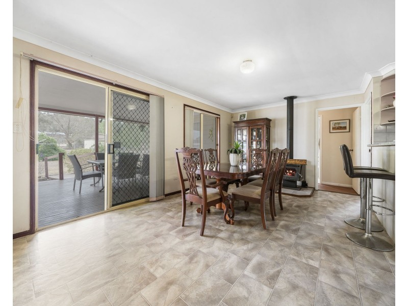 26 Mansel Drive, Gowrie Junction QLD 4352