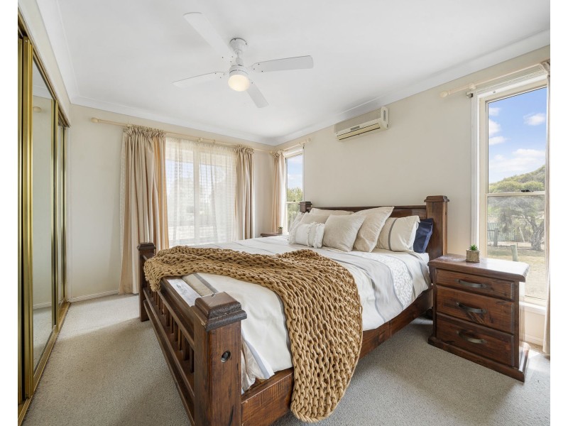 26 Mansel Drive, Gowrie Junction QLD 4352